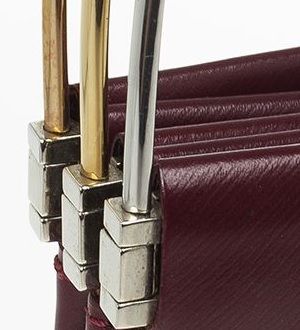 Cartier bőr táska és kiegészítők
